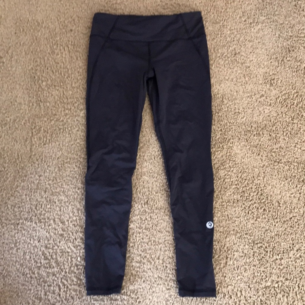 Leggings with mesh in the back